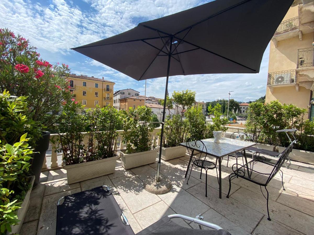 Juliet's Terrace Free Park Apartment Verona