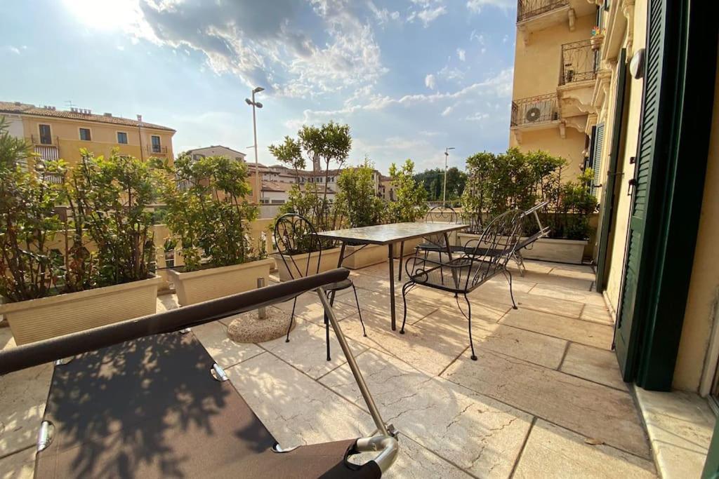 Apartment Juliet's Terrace Free Park Verona